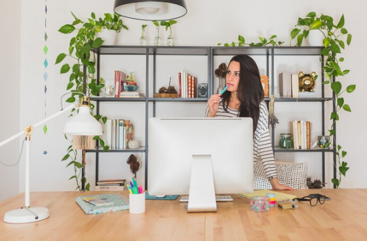 How to Create an Inspiring Home Workspace: A Comprehensive Guide